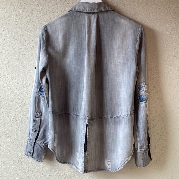 bella dahl Long Sleeve Button Down Grey Distressed Shirt Size XS - Picture 14 of 16